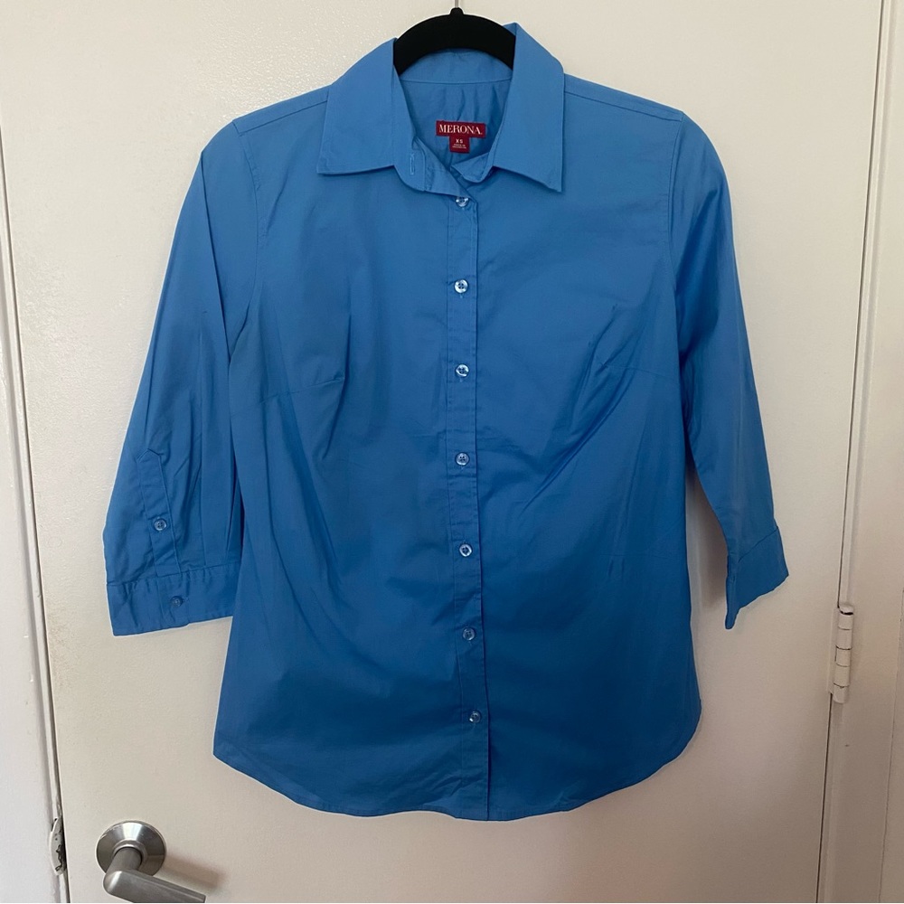 Women’s Blue Botton Down Shirt - XS Business Attire
